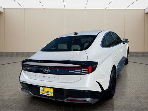 New 2026 Hyundai Sonata SEL FWD image 14