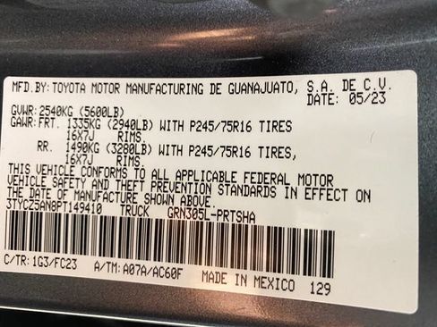 Certified 2023 Toyota Tacoma SR5 AWD/4WD image 22
