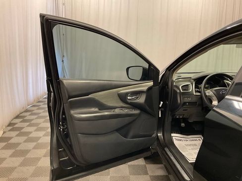 Used 2018 Nissan Murano S AWD/4WD image 22