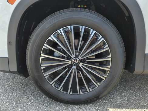 New 2026 Volkswagen Tiguan S image 44