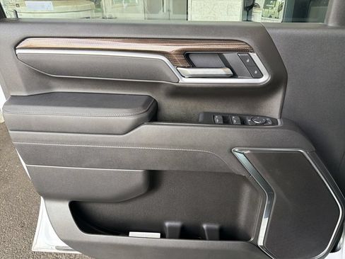 Certified 2026 Chevrolet Silverado 2500 LT AWD/4WD image 23