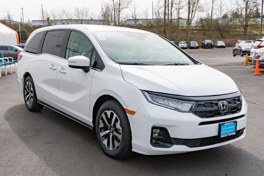 New 2027 Honda Odyssey EX-L image 4