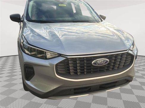 Certified 2023 Ford Escape Active AWD/4WD image 4