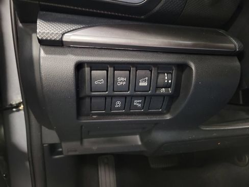 Used 2023 Subaru Forester Premium AWD/4WD image 23