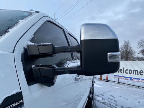 Used 2024 Ford F250 Platinum w/ Tremor Off-Road Package image 11