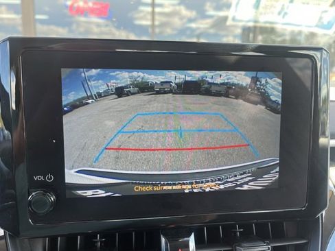 Used 2024 Toyota Corolla LE image 24