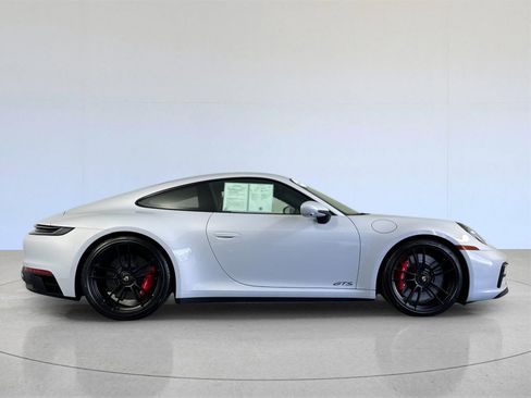 Used 2024 Porsche 911 Carrera 4 GTS image 9