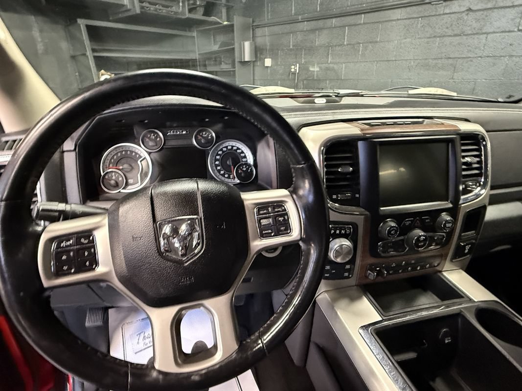Used 2015 RAM 1500 Laramie w/ Convenience Group AWD/4WD image 13