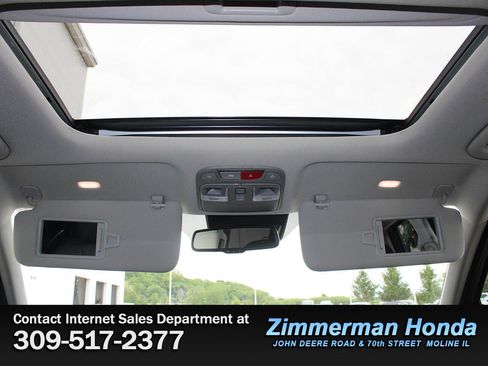 Used 2024 Kia Telluride EX w/ EX Captain's Chair Package AWD/4WD image 11