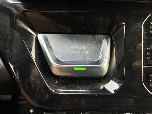 Certified 2023 GMC Sierra 1500 AT4 w/ Technology Package image 17