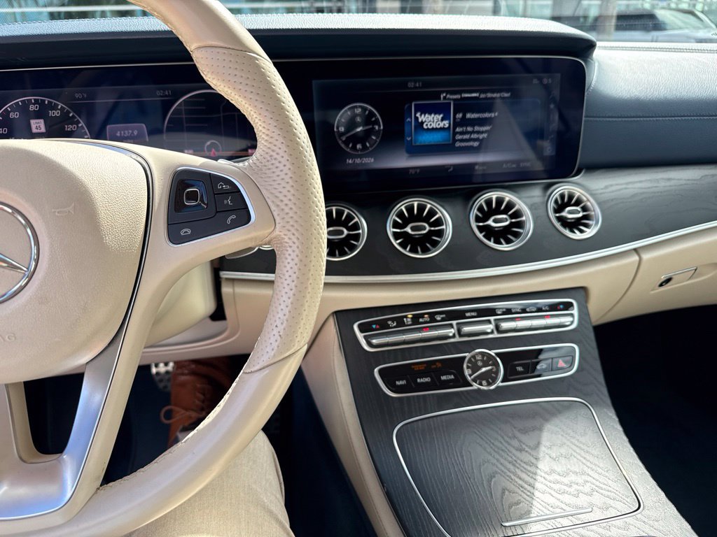 Used 2018 Mercedes-Benz E 400 4MATIC Cabriolet image 4