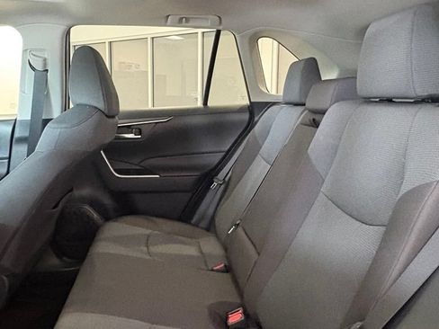 Used 2024 Toyota RAV4 XLE w/ Convenience Package AWD/4WD image 16