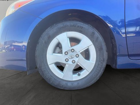 Used 2011 Toyota Prius Two image 14