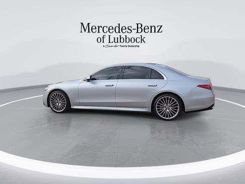 Used 2024 Mercedes-Benz S 580 4MATIC Sedan image 6