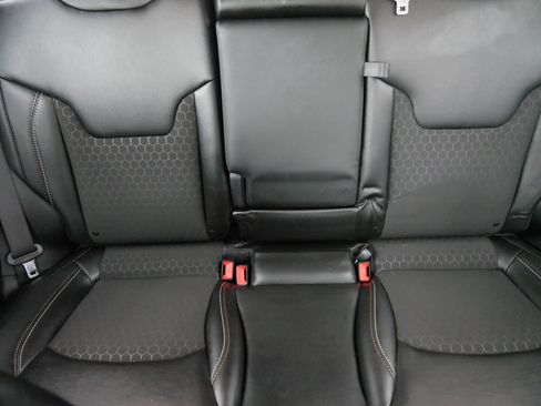 Used 2020 Jeep Compass Latitude w/ Cold Weather Group image 13