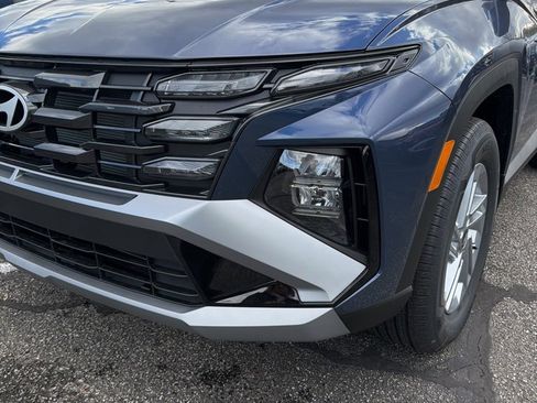 New 2026 Hyundai Tucson SE image 9