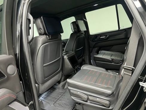 Used 2025 GMC Yukon AT4 Ultimate w/ LPO, Floor Liner Package AWD/4WD image 44