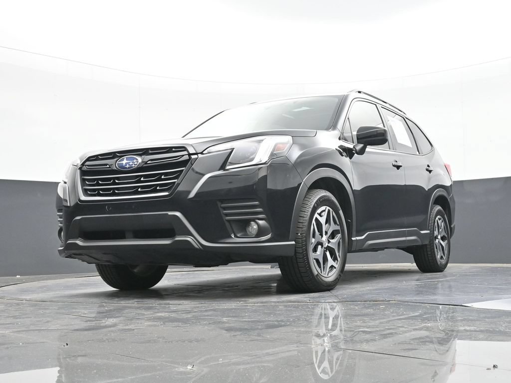Used 2023 Subaru Forester Premium AWD/4WD image 53