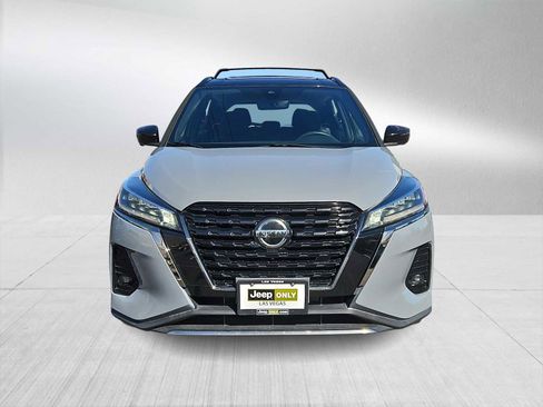 Used 2021 Nissan Kicks SR w/ Interior Electronics Package image 3