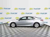 Used 2018 Toyota Camry LE image 4
