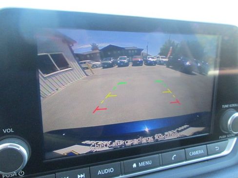 Used 2025 Nissan Rogue SV AWD/4WD image 17
