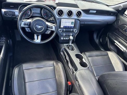 Used 2022 Ford Mustang Premium RWD image 8