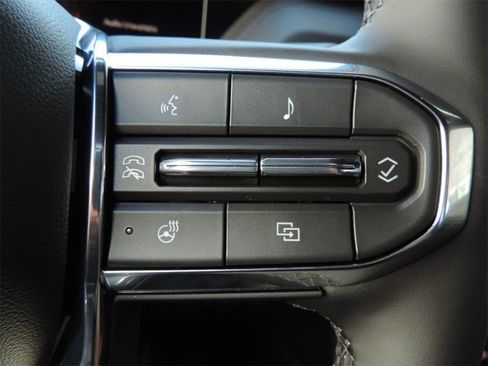 New 2026 GMC Yukon XL Denali w/ Sun & Power Step Package image 30