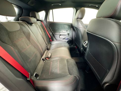 New 2026 Mercedes-Benz GLA 35 AMG 4MATIC image 25