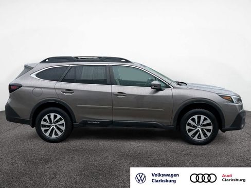 Used 2021 Subaru Outback Premium AWD/4WD image 4