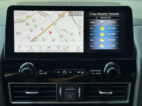 Used 2022 Nissan Armada Platinum RWD image 26