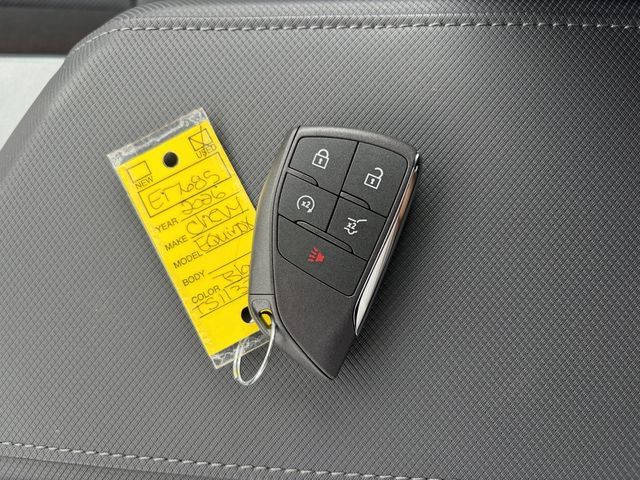 Used 2026 Chevrolet Equinox EV RS w/ Convenience Package II AWD/4WD image 37