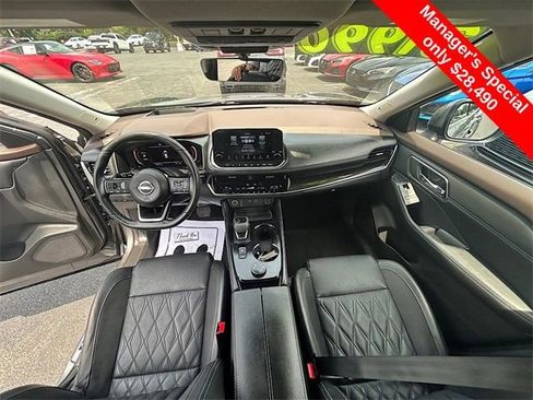 Certified 2023 Nissan Rogue Platinum image 24