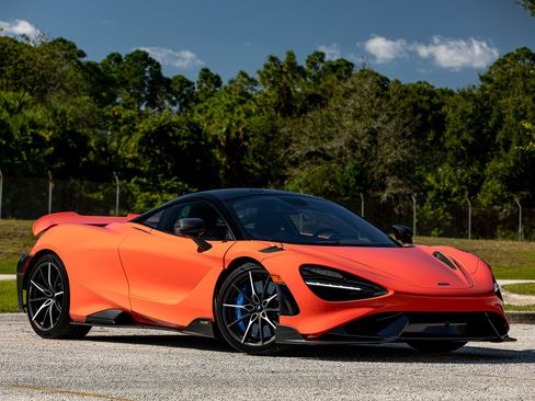 Used 2021 McLaren 765LT image 40