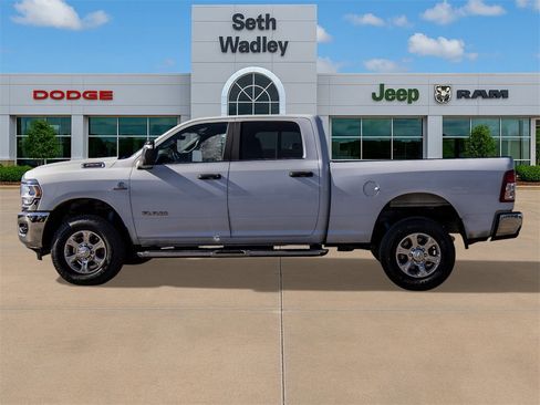 Used 2024 RAM 2500 Big Horn w/ Off Road Package image 4