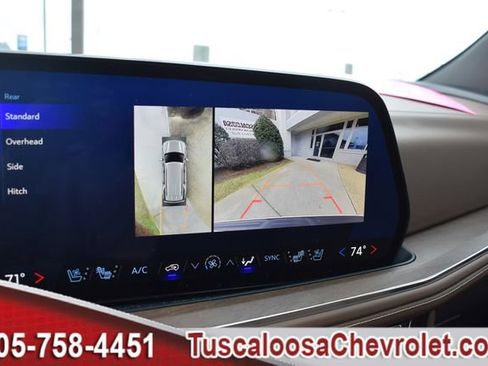 Used 2025 Chevrolet Tahoe High Country image 42