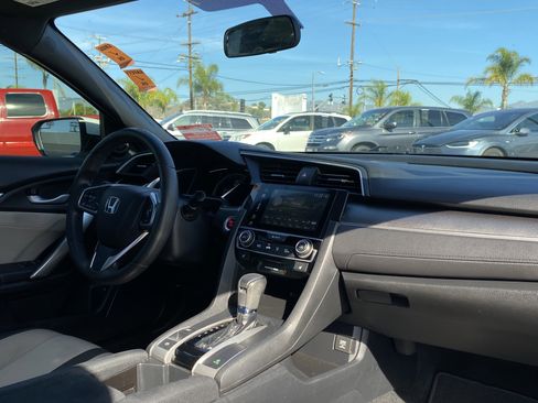 Used 2017 Honda Civic EX-T image 21