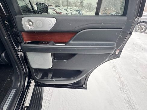 Used 2022 Lincoln Navigator Reserve w/ Equipment Group 201A image 41