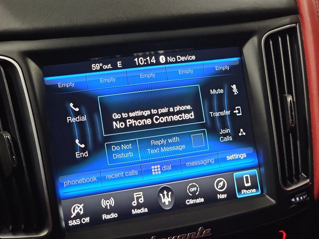 Used 2020 Maserati Levante AWD/4WD image 23