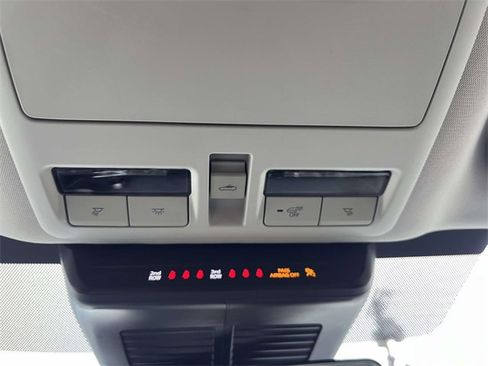 Certified 2025 MAZDA CX-90 3.3 Turbo w/ Preferred Package image 31