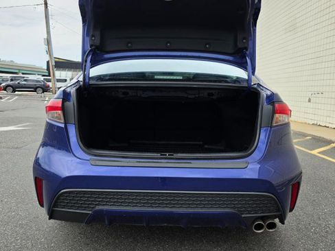 Used 2022 Toyota Corolla SE FWD image 9