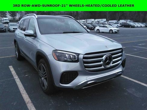 Used 2025 Mercedes-Benz GLS 450 GLS 450 image 1