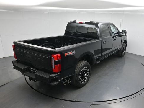 New 2026 Ford F250 Platinum image 38