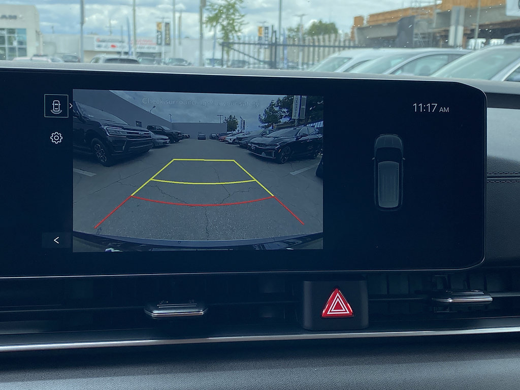 New 2026 Kia Carnival EX FWD image 22