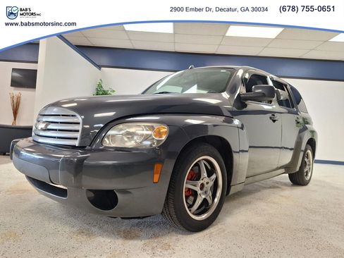 Used 2011 Chevrolet HHR LT FWD image 1