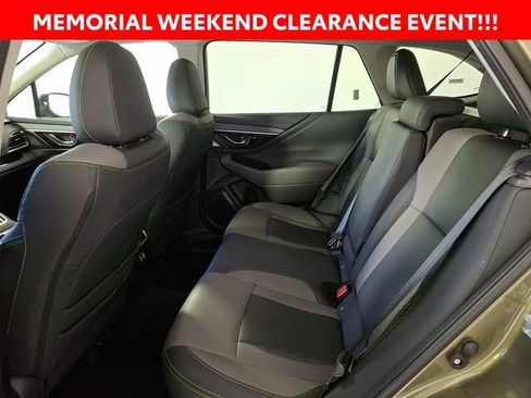 Used 2025 Subaru Outback Onyx Edition AWD/4WD image 12