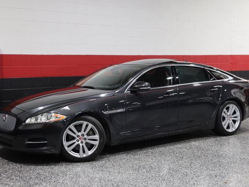 Used 2014 Jaguar XJ L Portfolio image 17