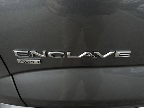 Used 2020 Buick Enclave Avenir w/ Avenir Technology Package image 33