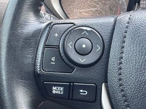 Used 2016 Toyota Corolla S Premium FWD image 10