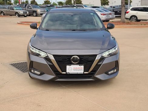 Certified 2021 Nissan Sentra SR FWD image 5