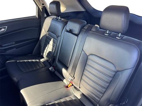 Certified 2024 Ford Edge SEL image 13